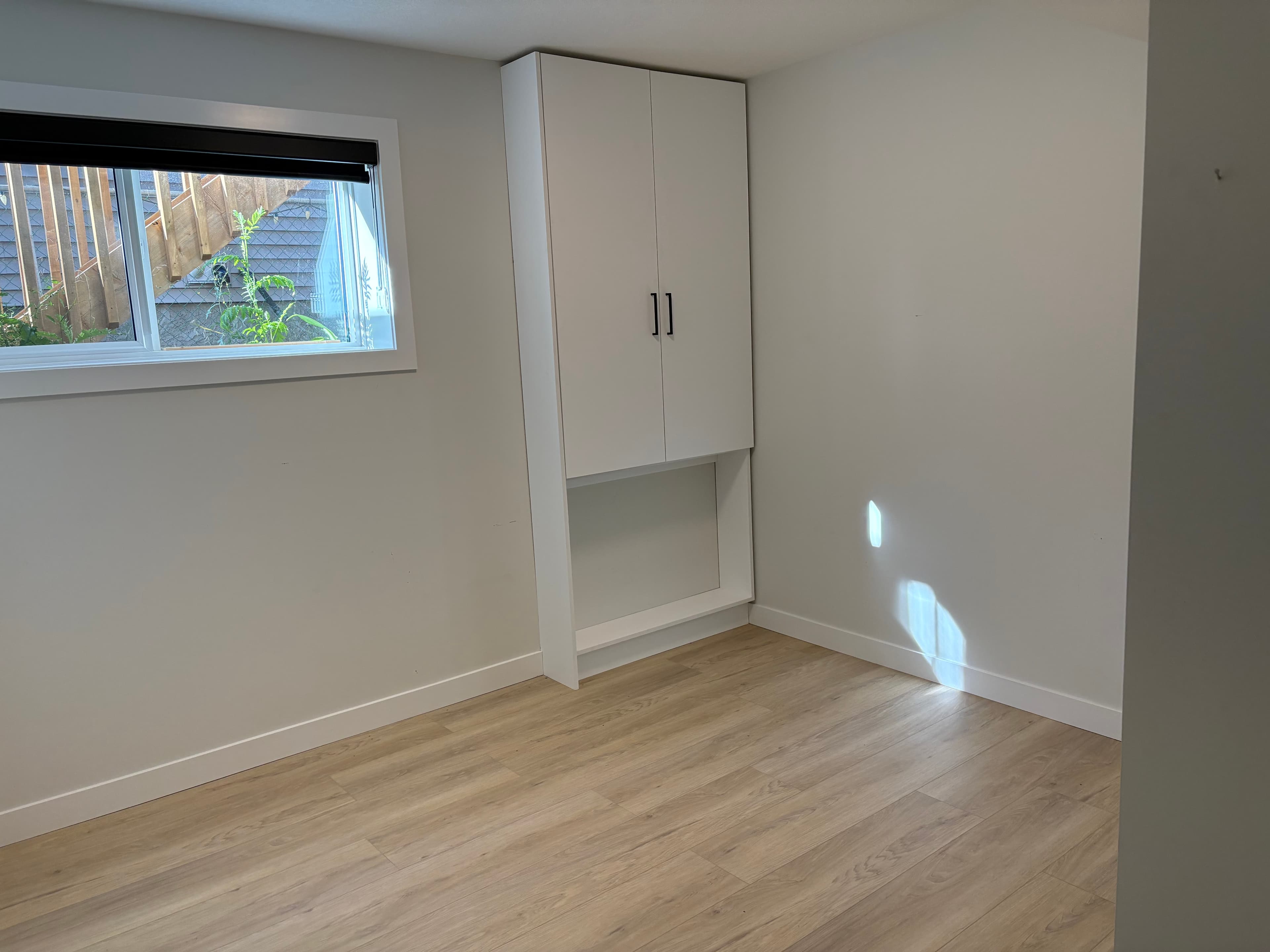 8905 123 Ave - Lower - Photo 5
