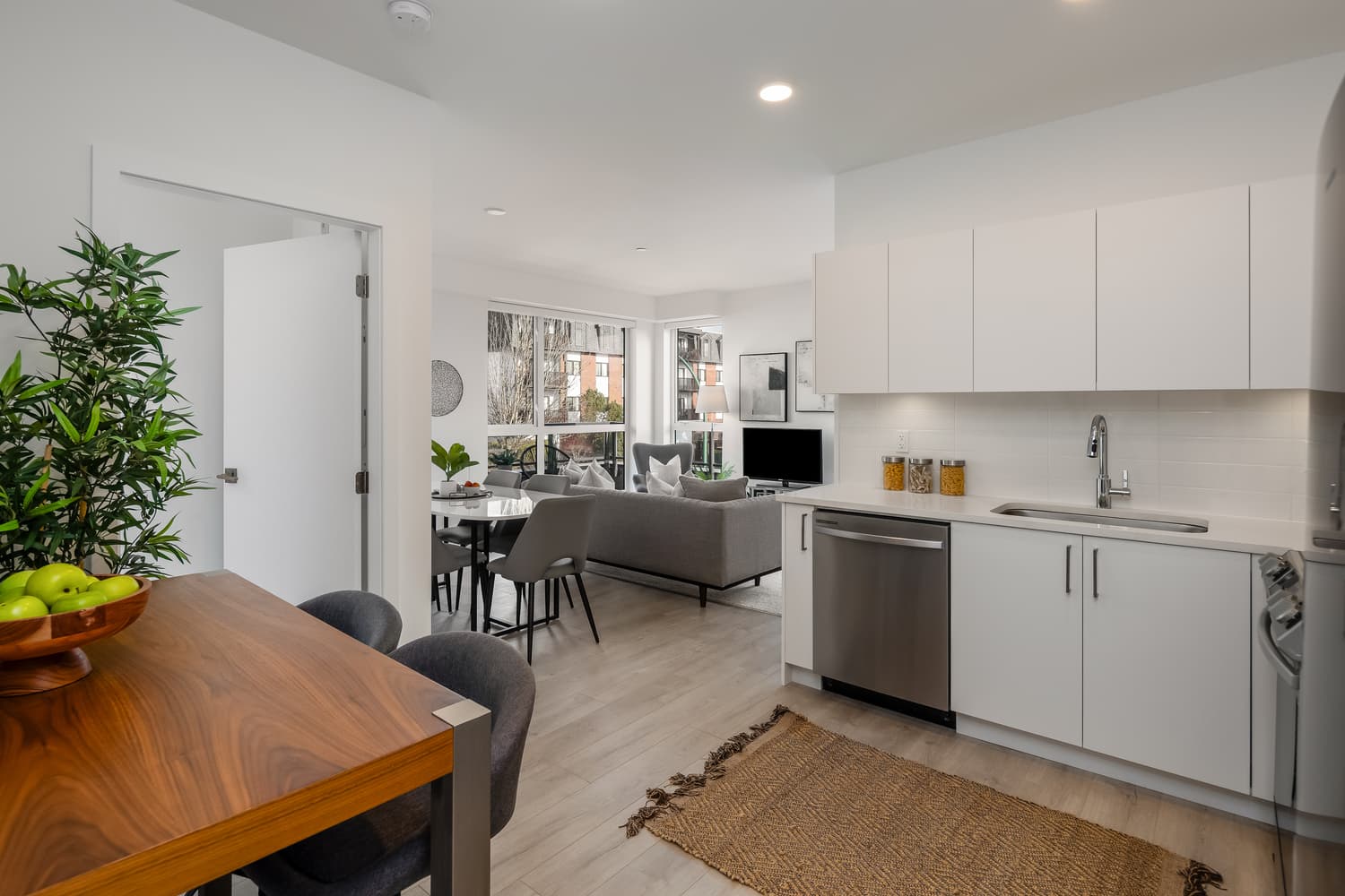 One53 - 2 Bed PROXY - Photo 13