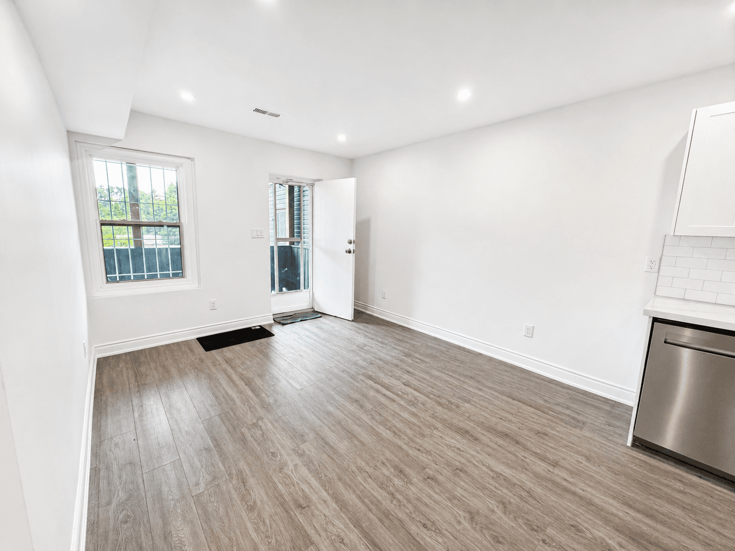 Unit 2 - 1127 Main St E - Photo 12
