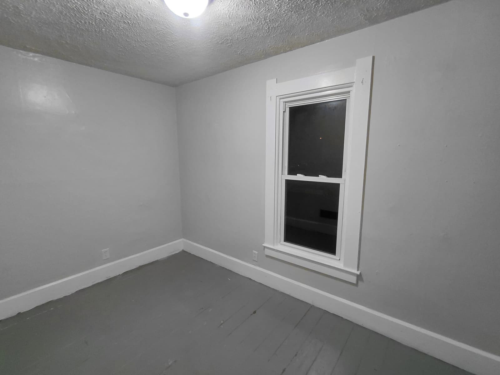 319 Richmond Ave - Photo 4