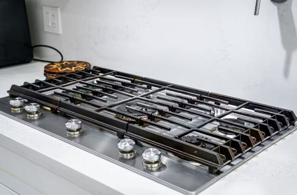 Double Bedroom and Room 4 - 178 Kennedy Road - Photo 3