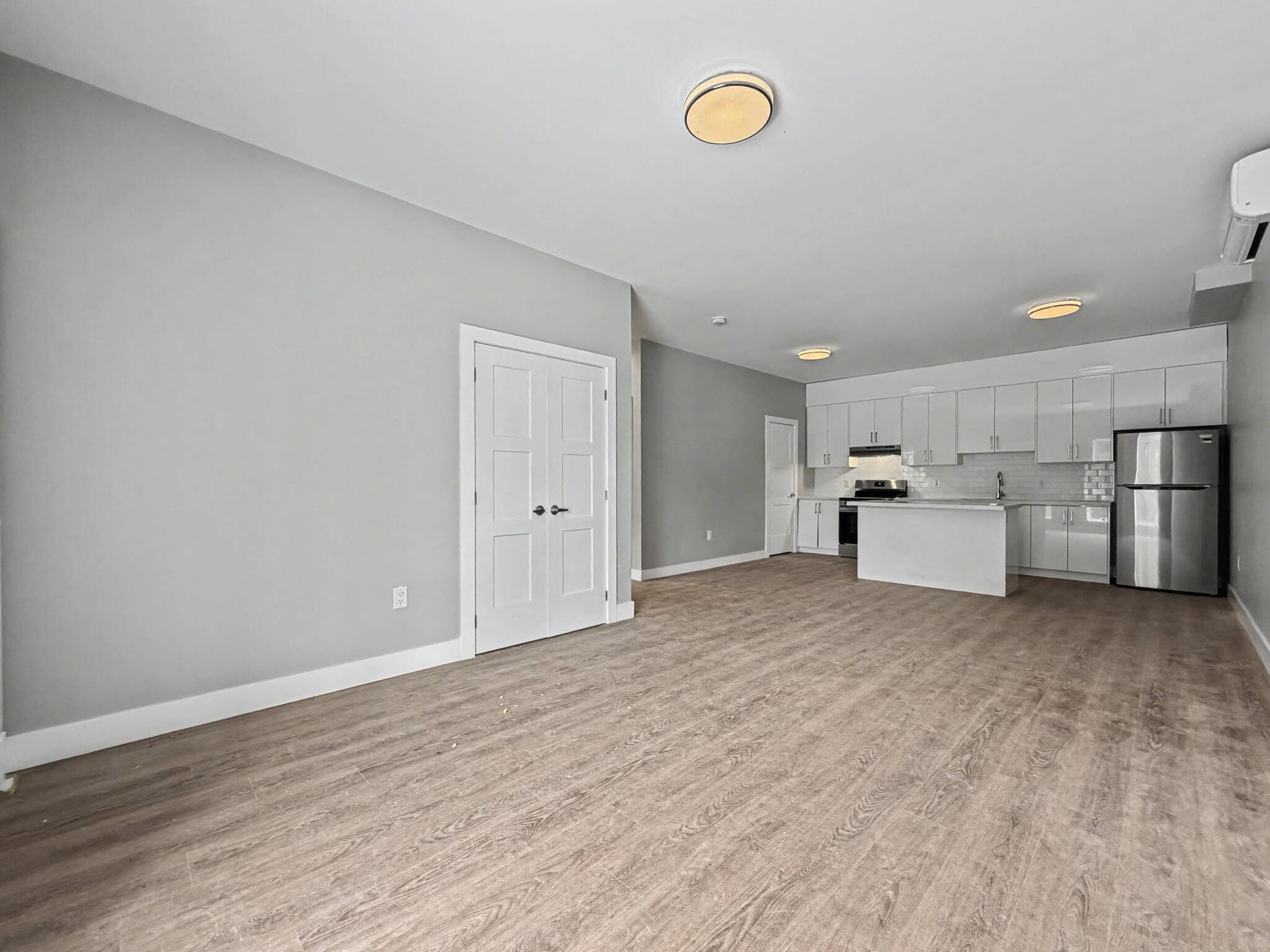 Unit 8- 199 Pine Street Tay Ontario L0K 2C0 - Photo 6