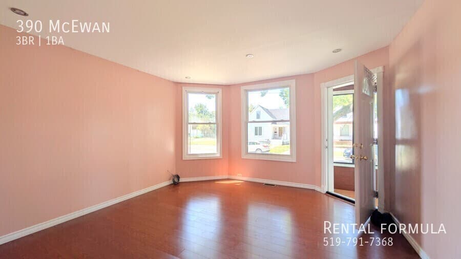 390 McEwan Ave - Photo 7