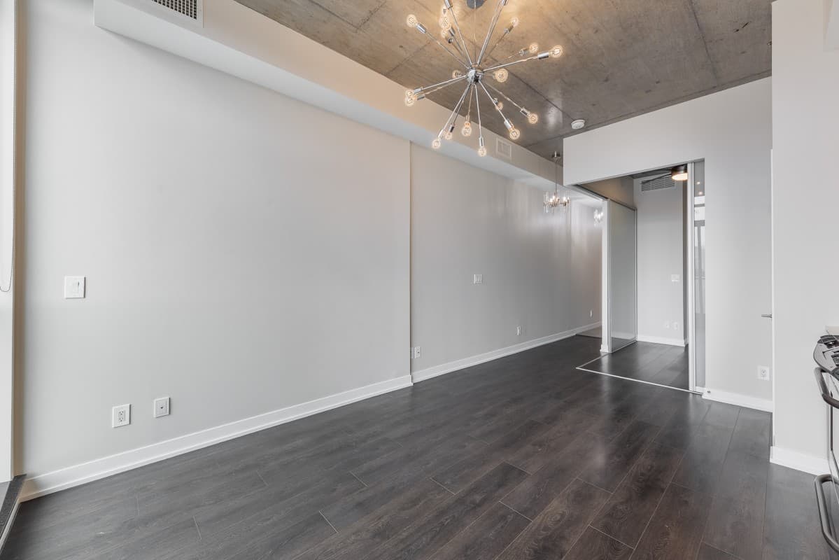 8 Gladstone Ave -607 - Photo 9