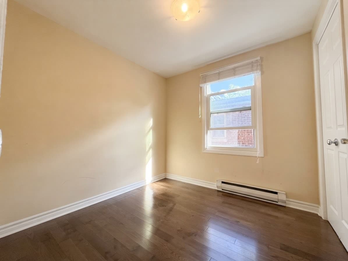 176 Howland Ave - 201 - Photo 19