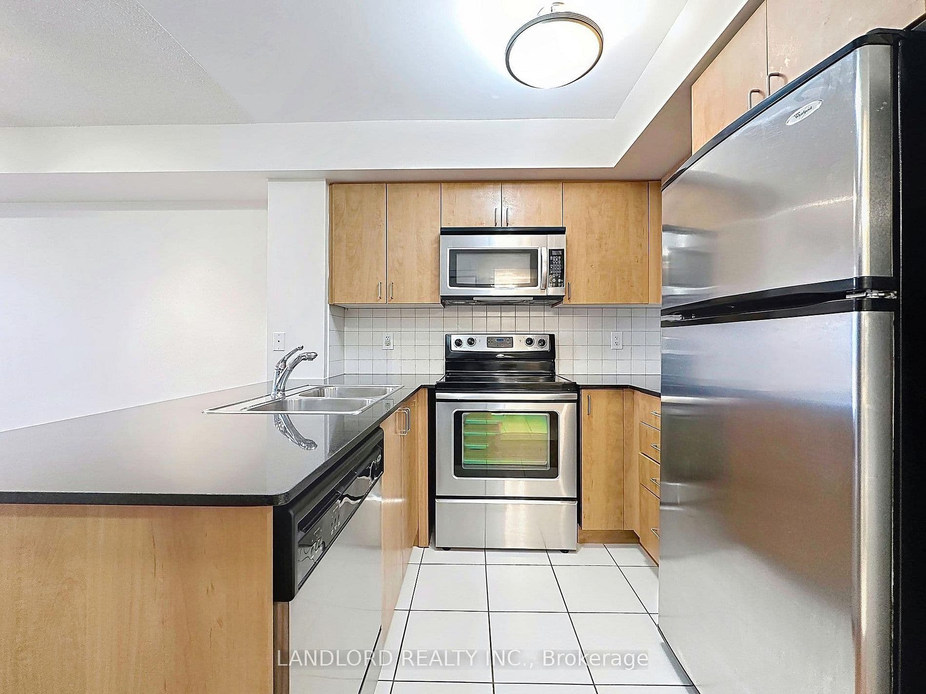 1070 Sheppard Ave W - 801 - Photo 3