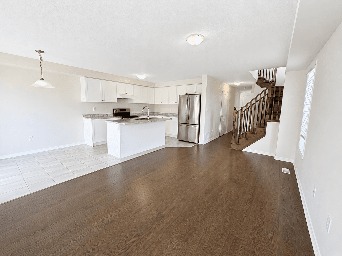 176 MacLachlan Ave - Photo 9