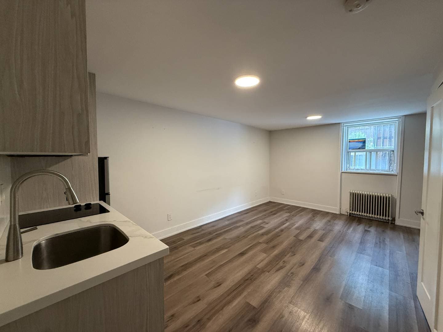 140 Springhurst Ave - 5 - Photo 2