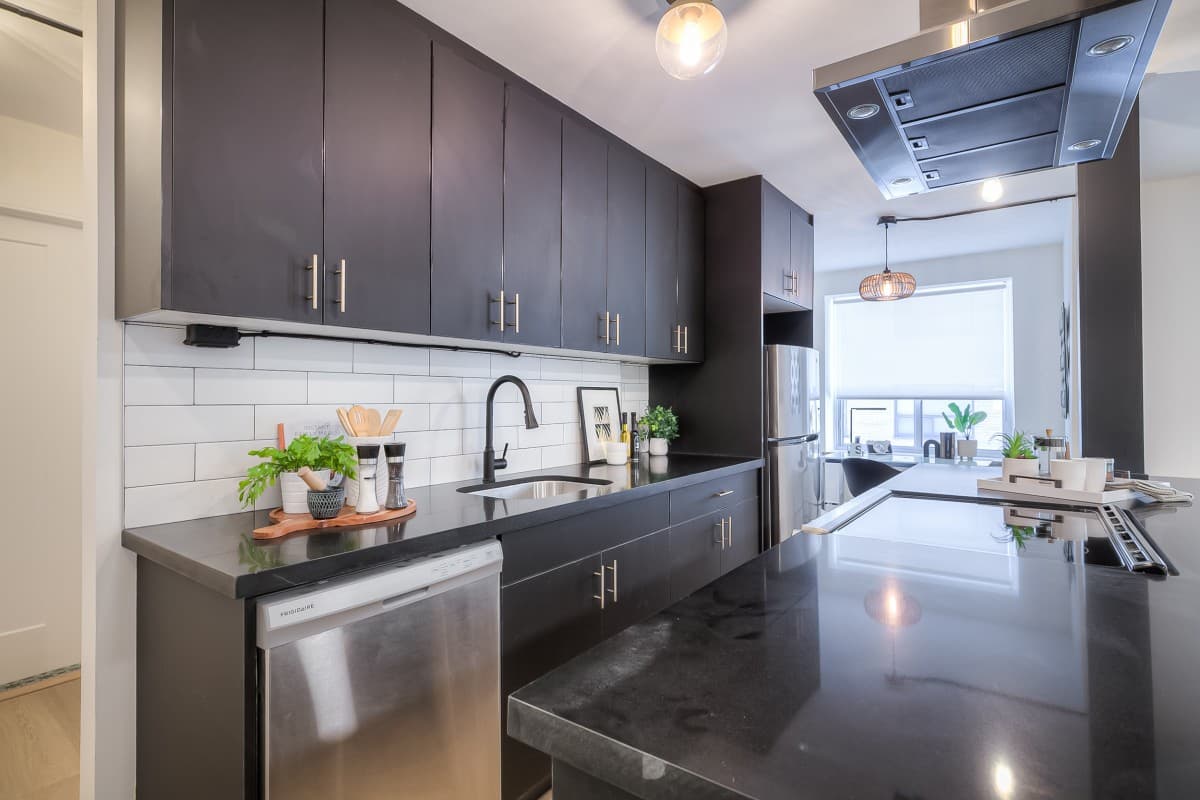 420 Eglinton Ave E - 107 - Photo 12