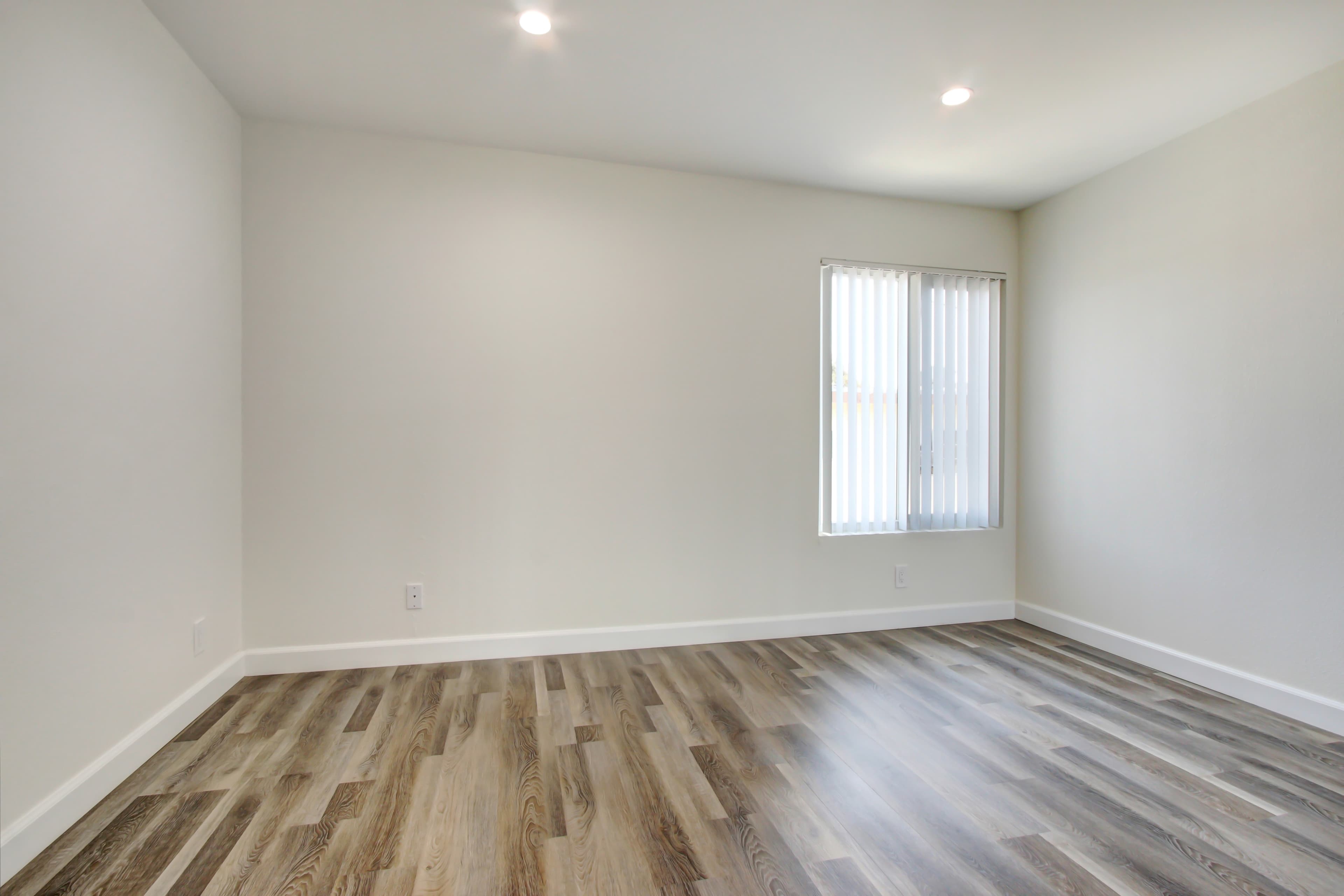 14849 Vanowen St Unit 115 - Photo 7