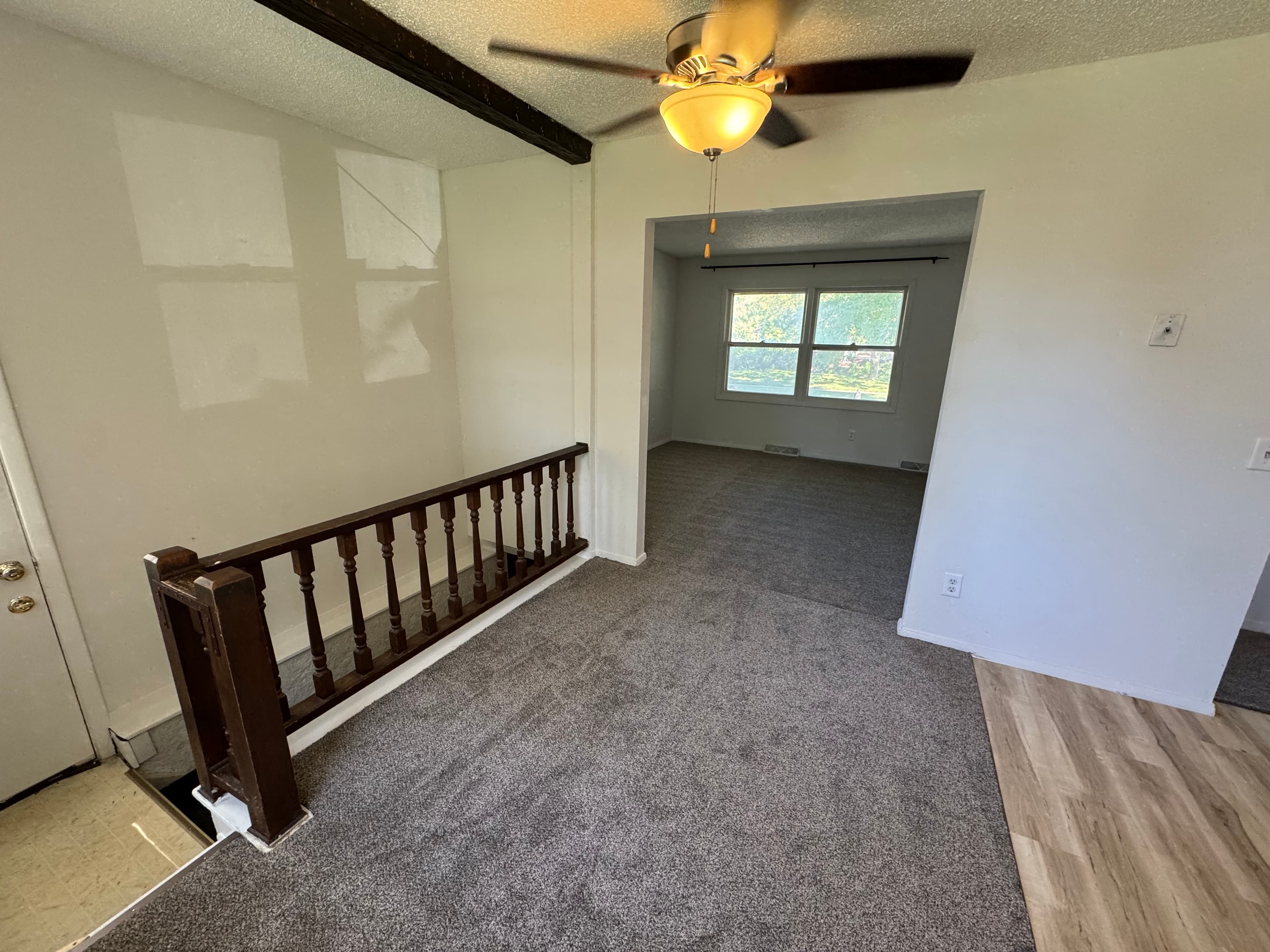 2077 Scarbrough - Photo 3