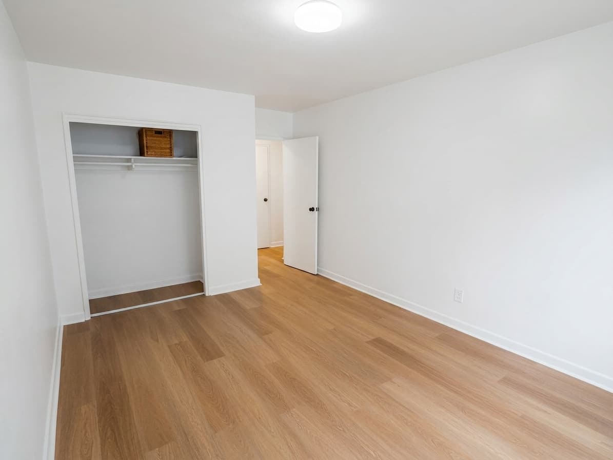 420 Eglinton Ave E - 204 - Photo 14
