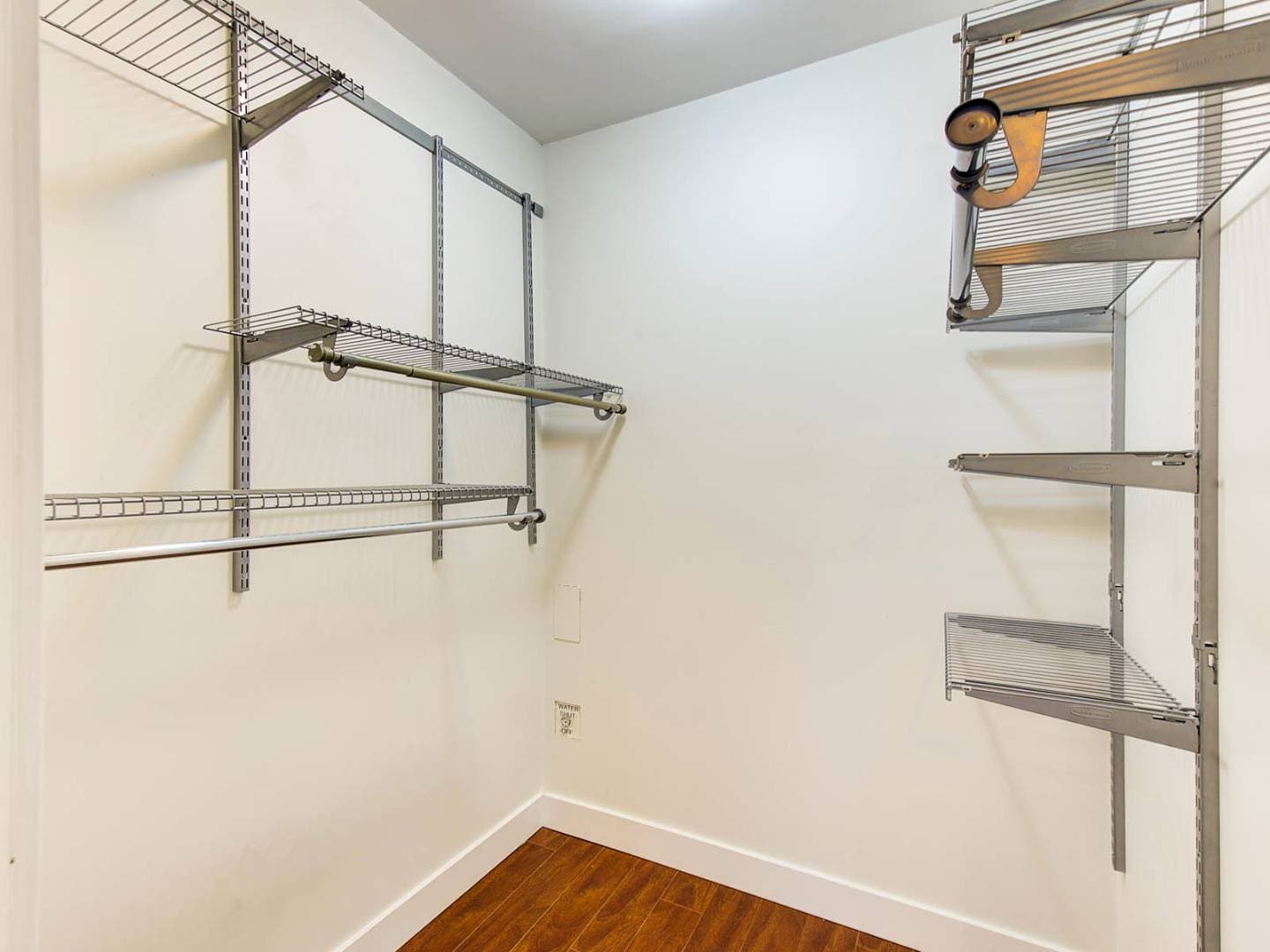 Ground 120 E King Ed - Photo 18