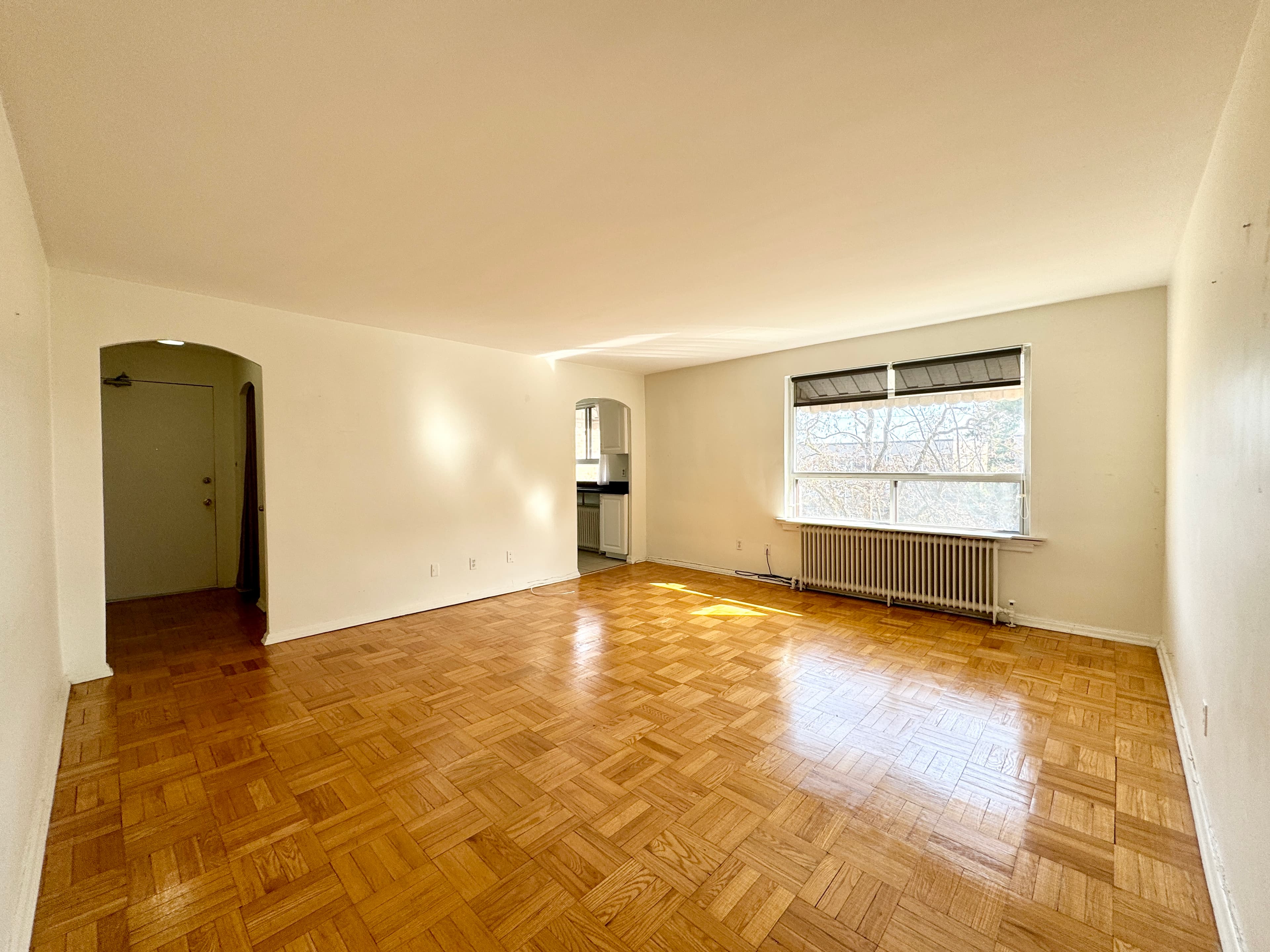2696 Lake Shore Blvd W - 11 - Photo 4