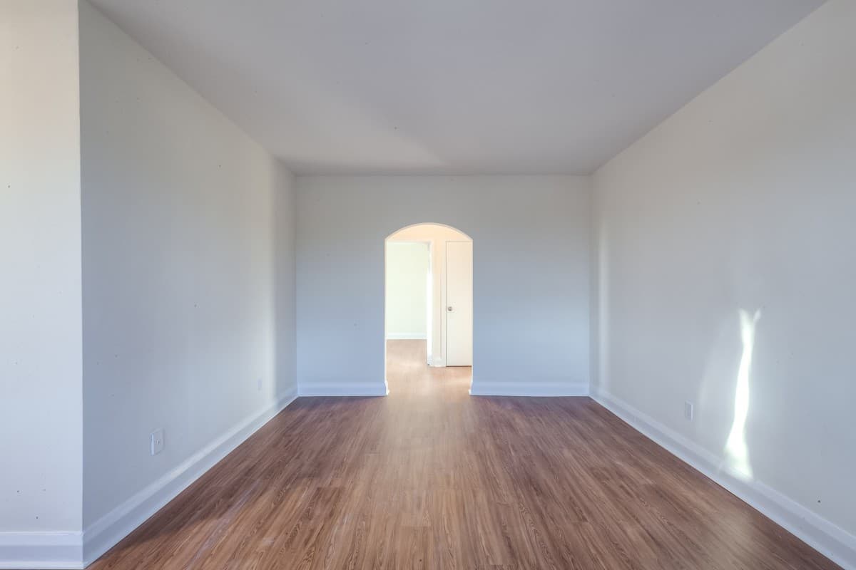 36 Wood Glen Rd - 403 - Photo 8