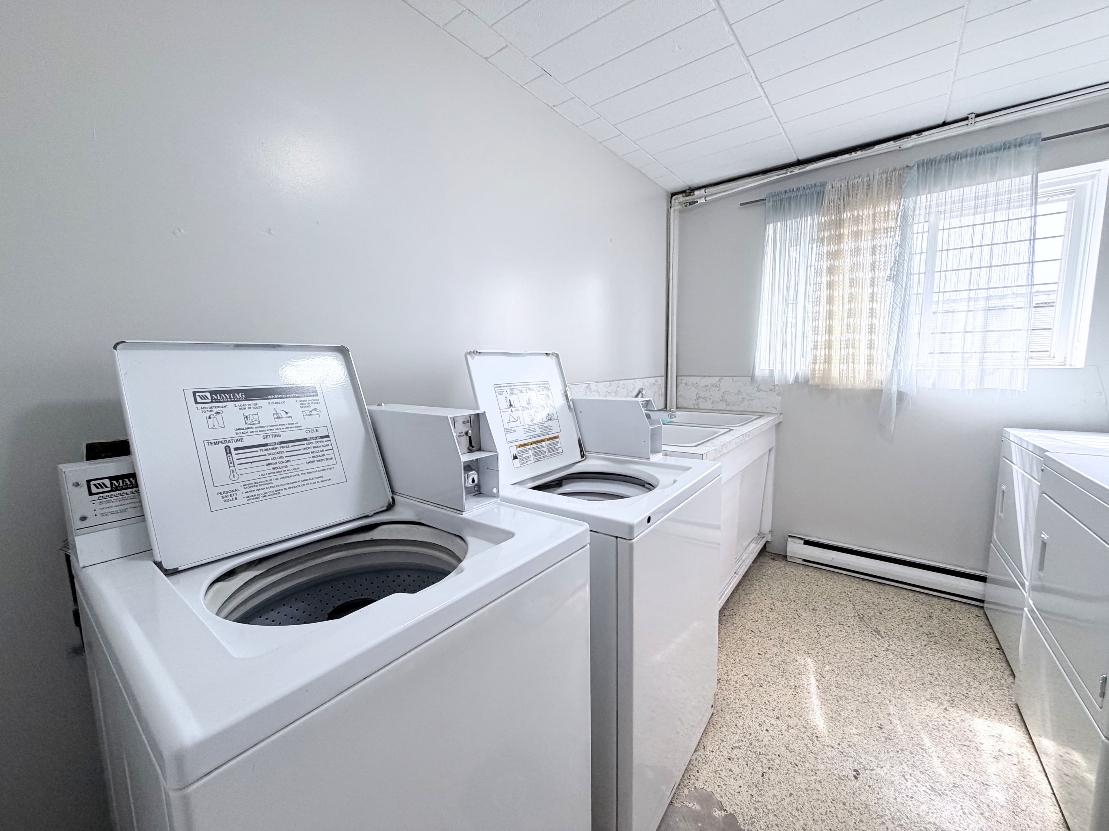 Unit 5 - 19 Empire - Photo 18