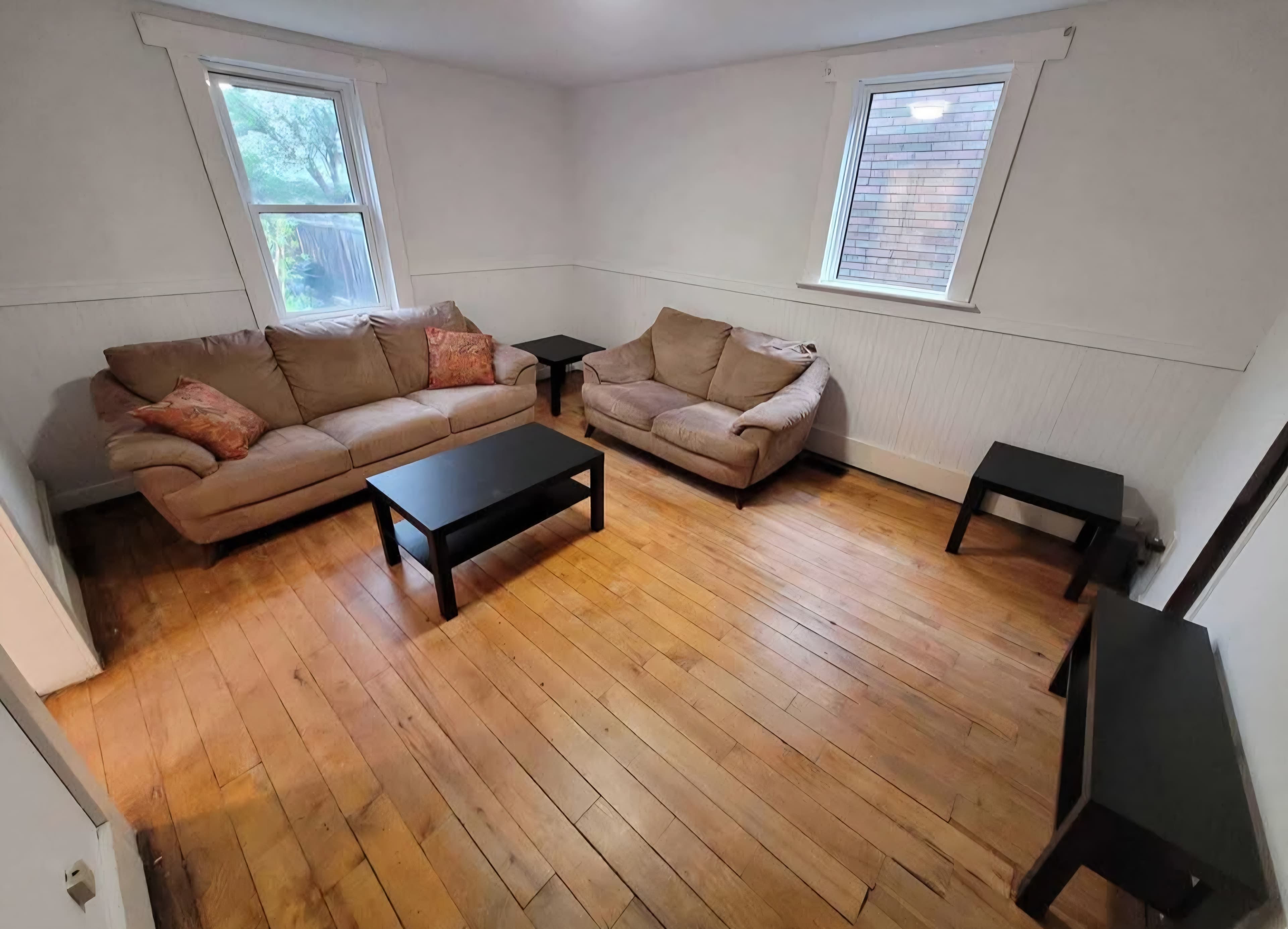 Room 7 - 62 Ontario St - Photo 4