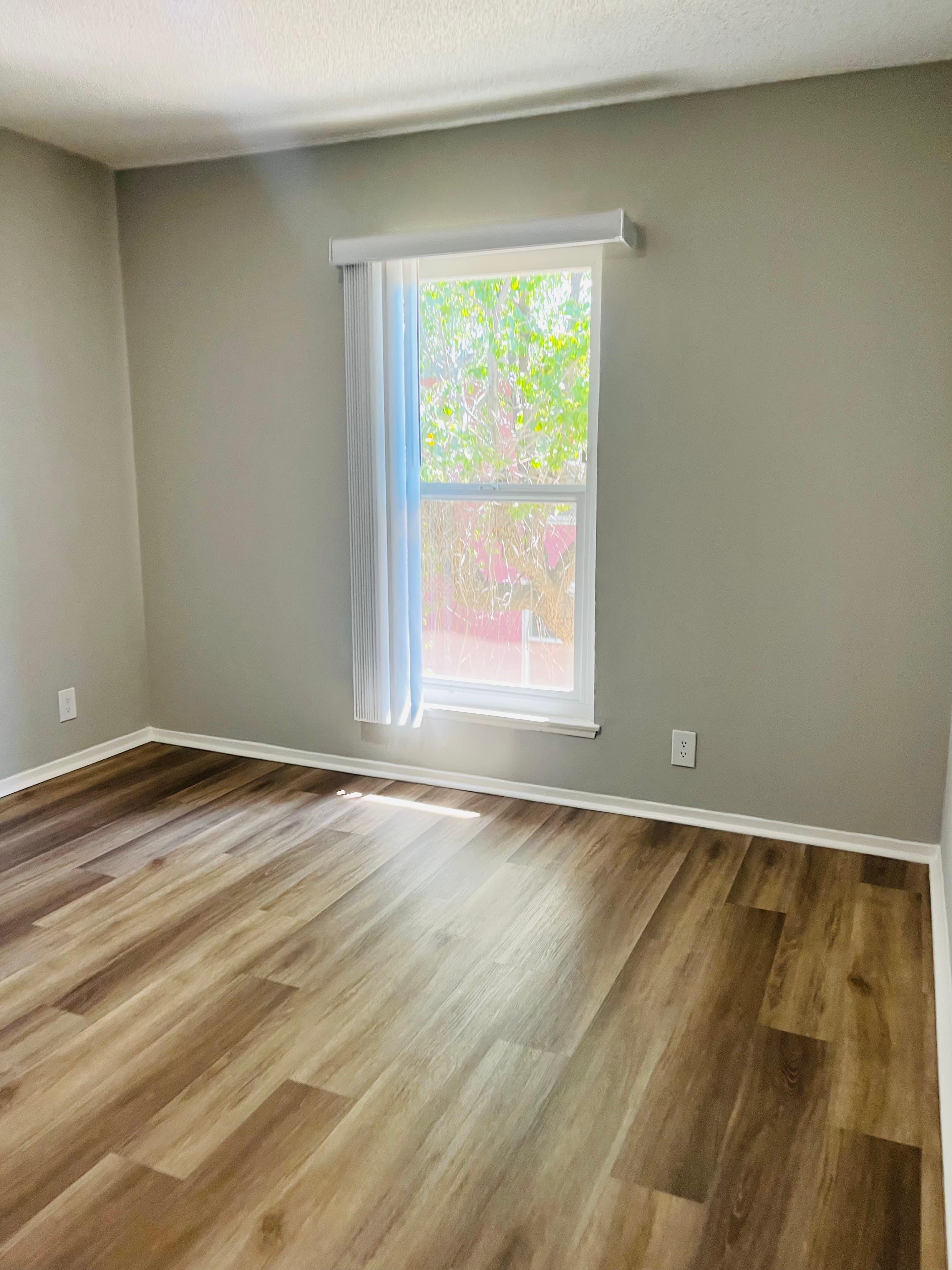 10565 Haddon 2 BR 1BA - Photo 6