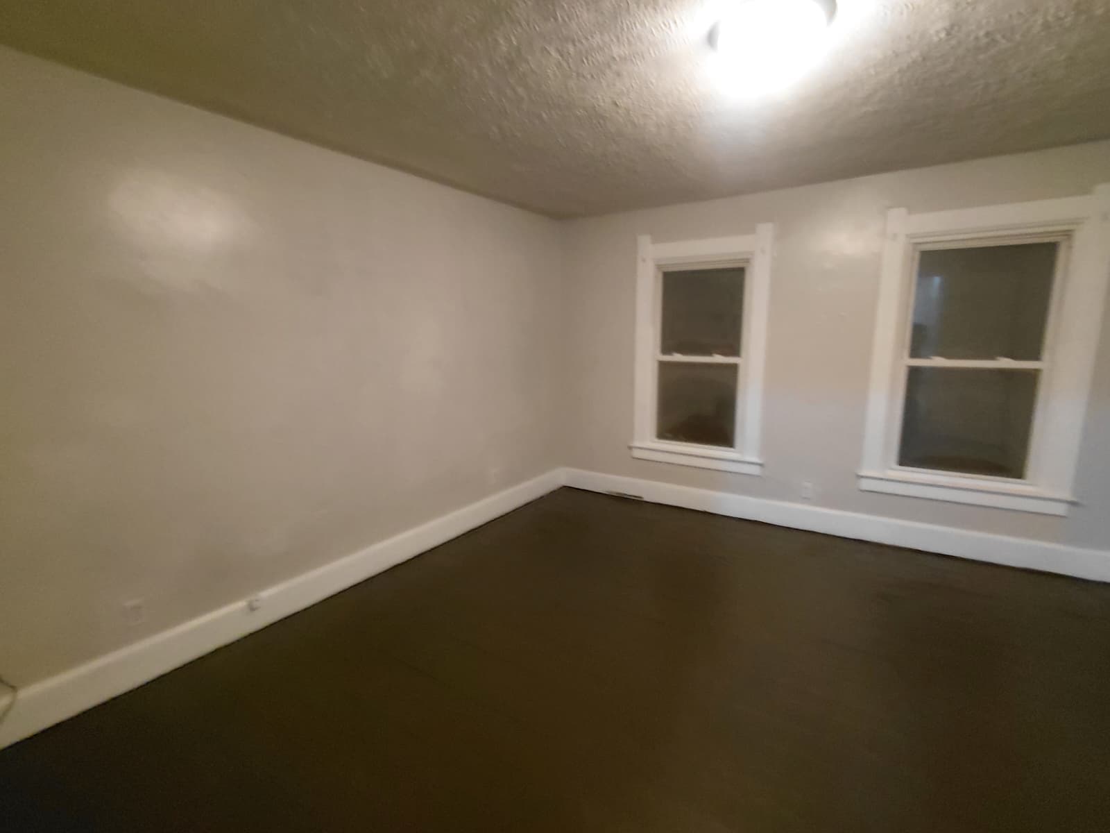319 Richmond Ave - Photo 5