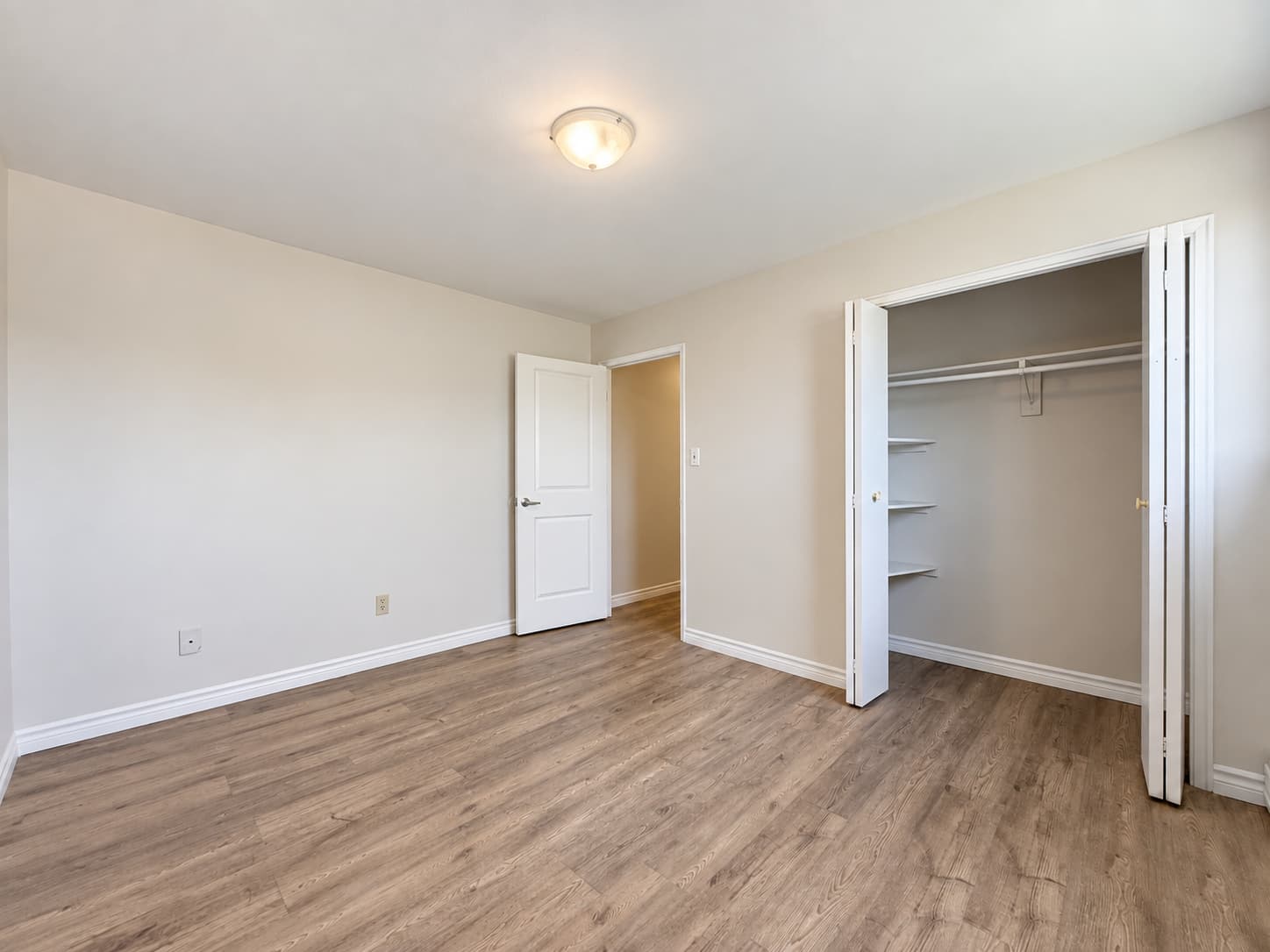 2 bedroom - Unit 28 - Photo 16