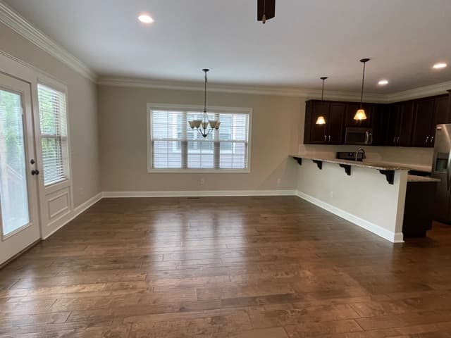 17 Tudor Way - Photo 4
