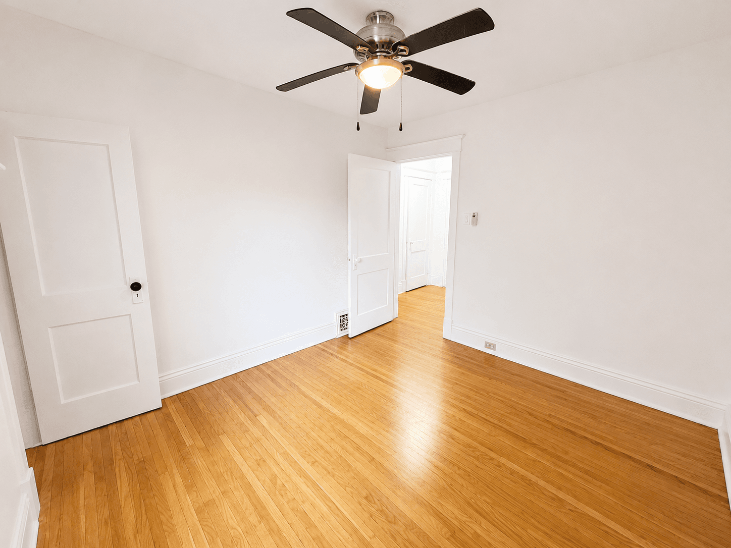 272 Stinson Crescent - Unit 1 - Photo 15