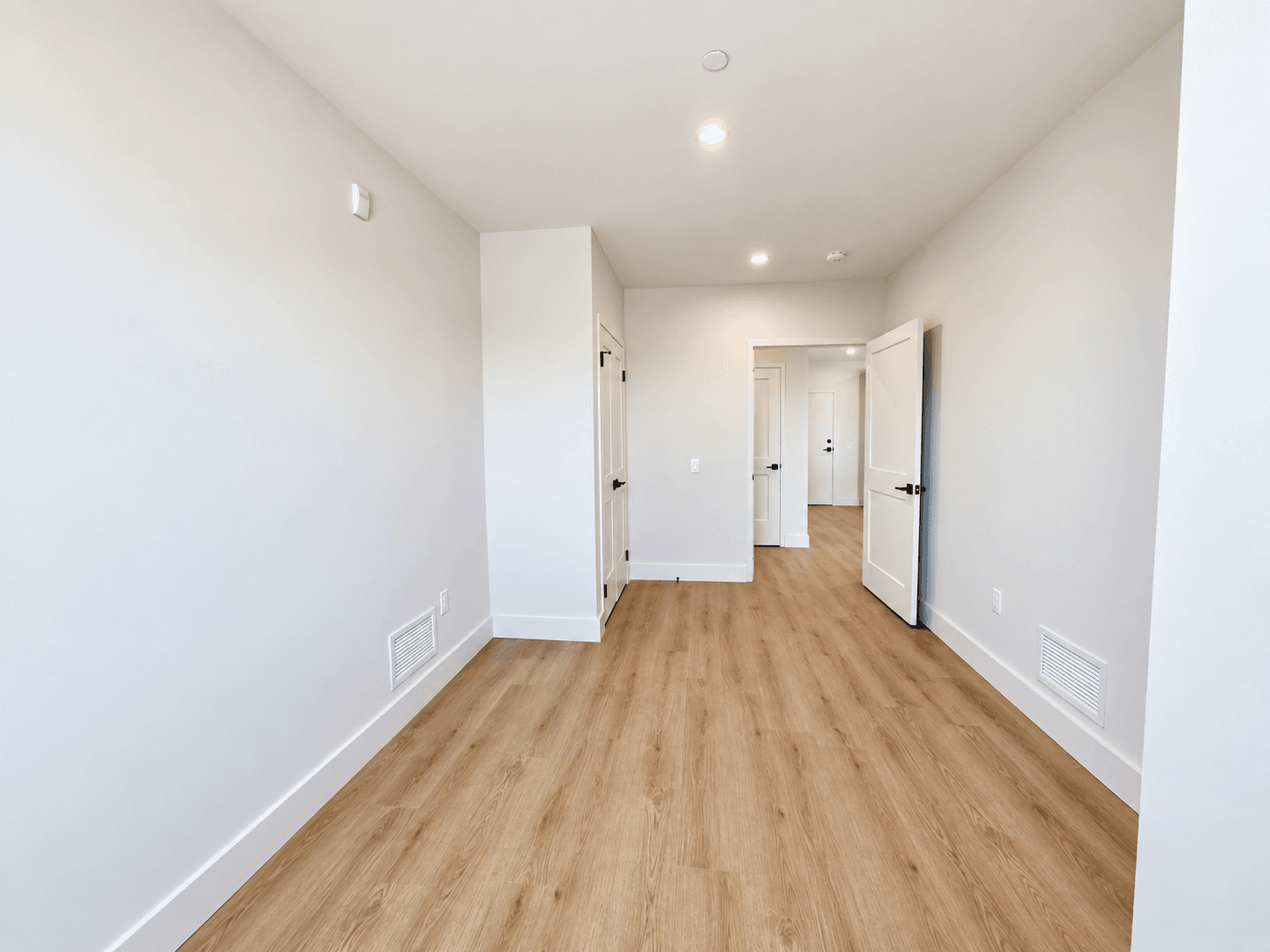 8 Hutt Lane - Accessible 1 Bath - Photo 10