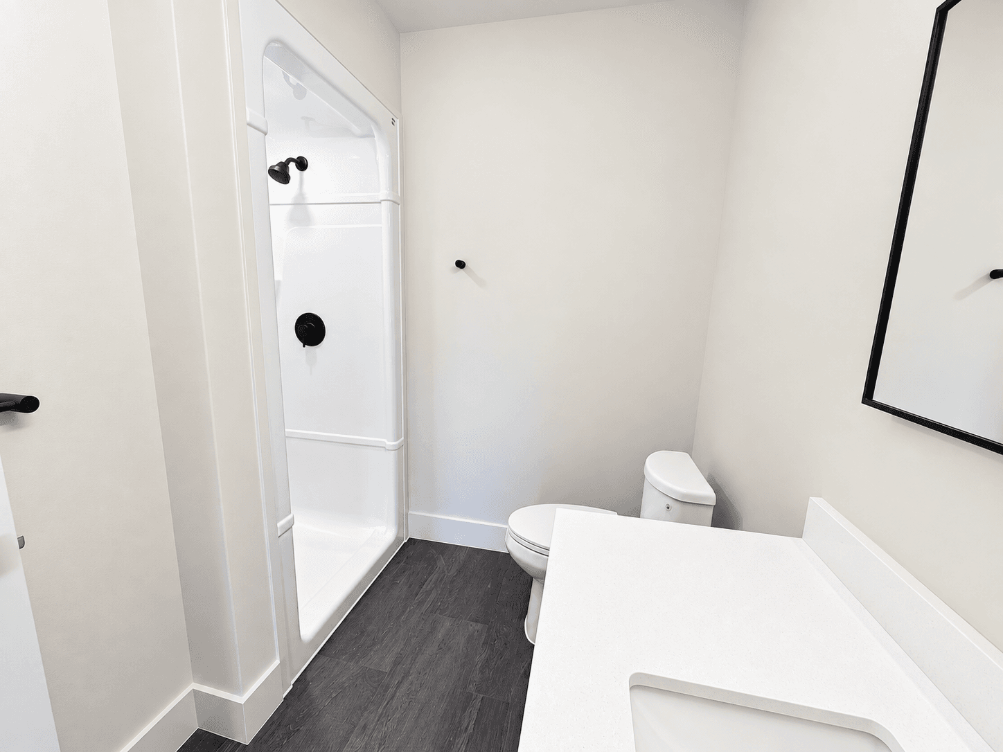 8 Hutt Lane - Interior Unit - Photo 8