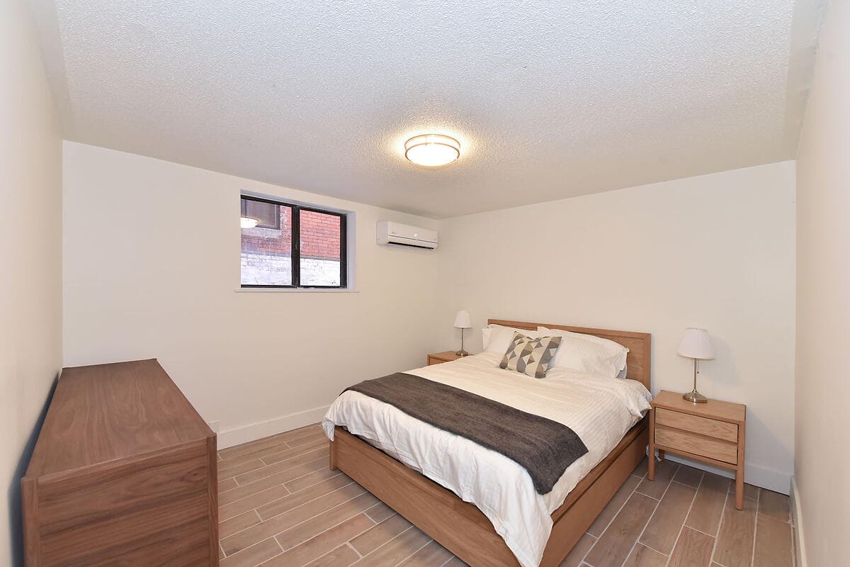 101- 160 Dowling Avenue Toronto Ontario M6K 3A6 - Photo 10