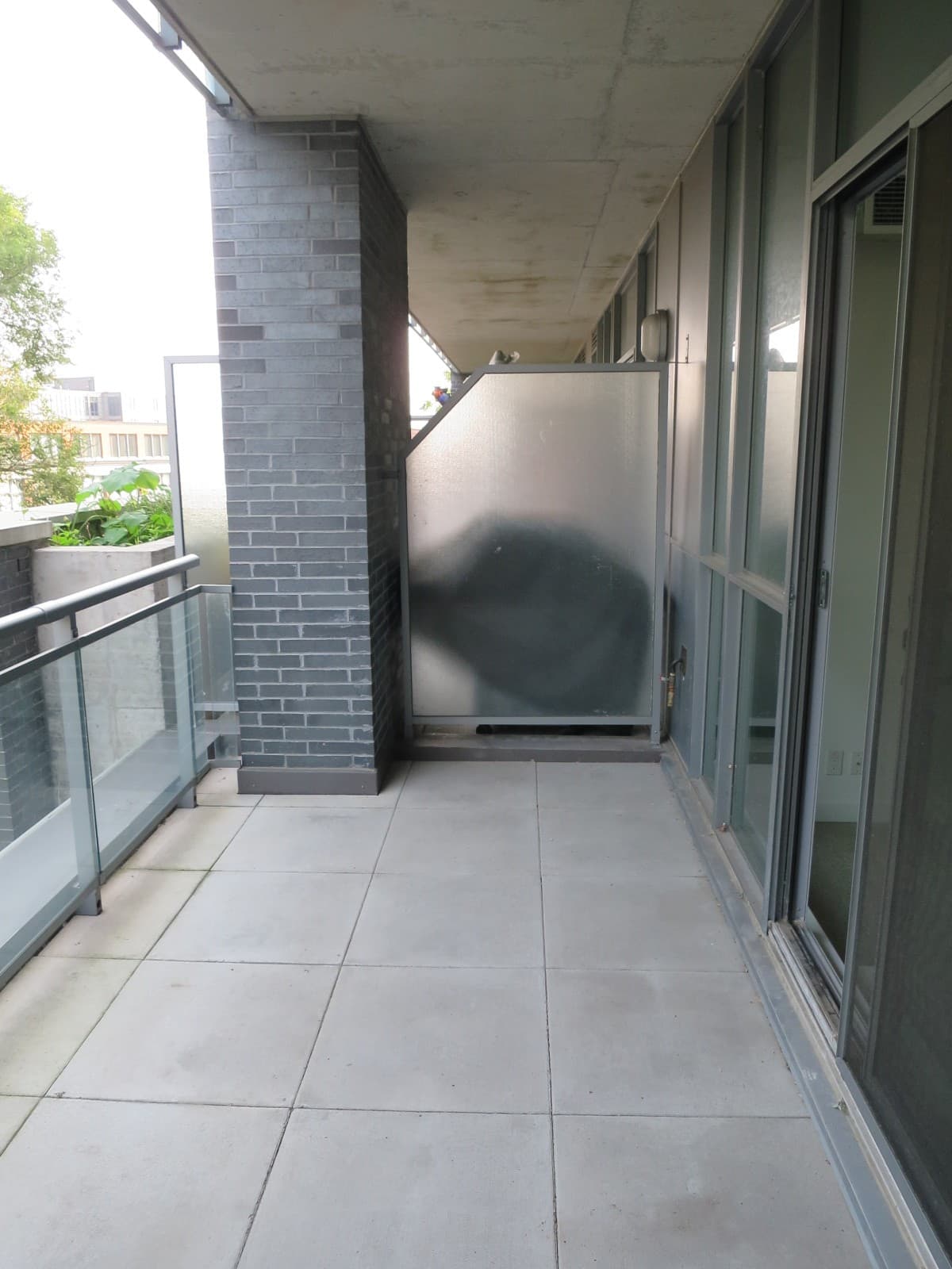 510 King St E - 413 - Photo 6