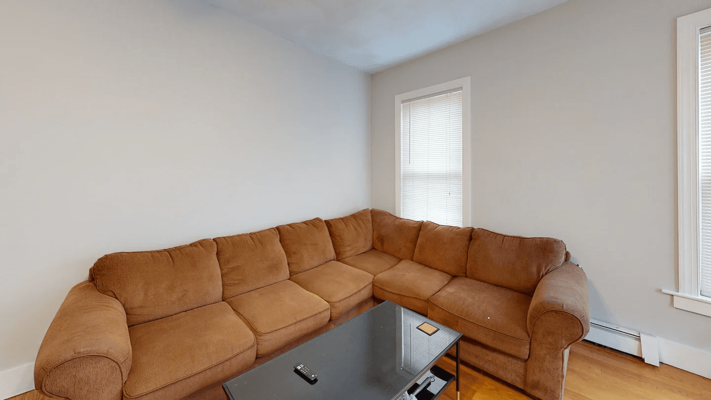33 Portsmouth St - Photo 3