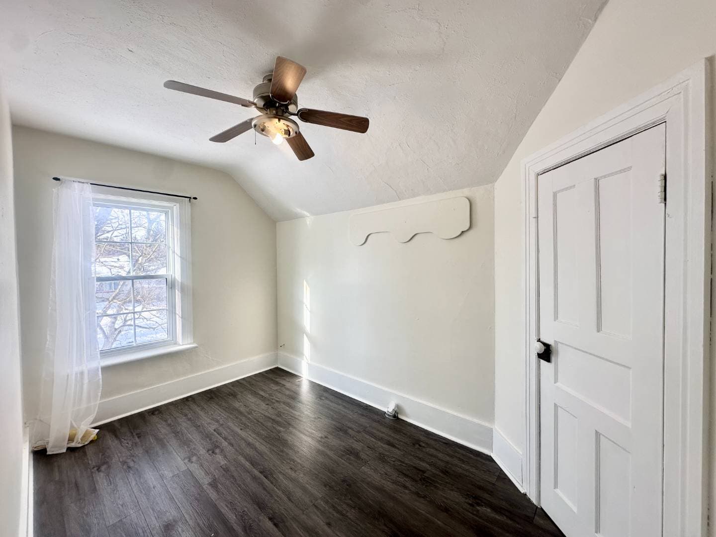 74 Adelaide St - Photo 4