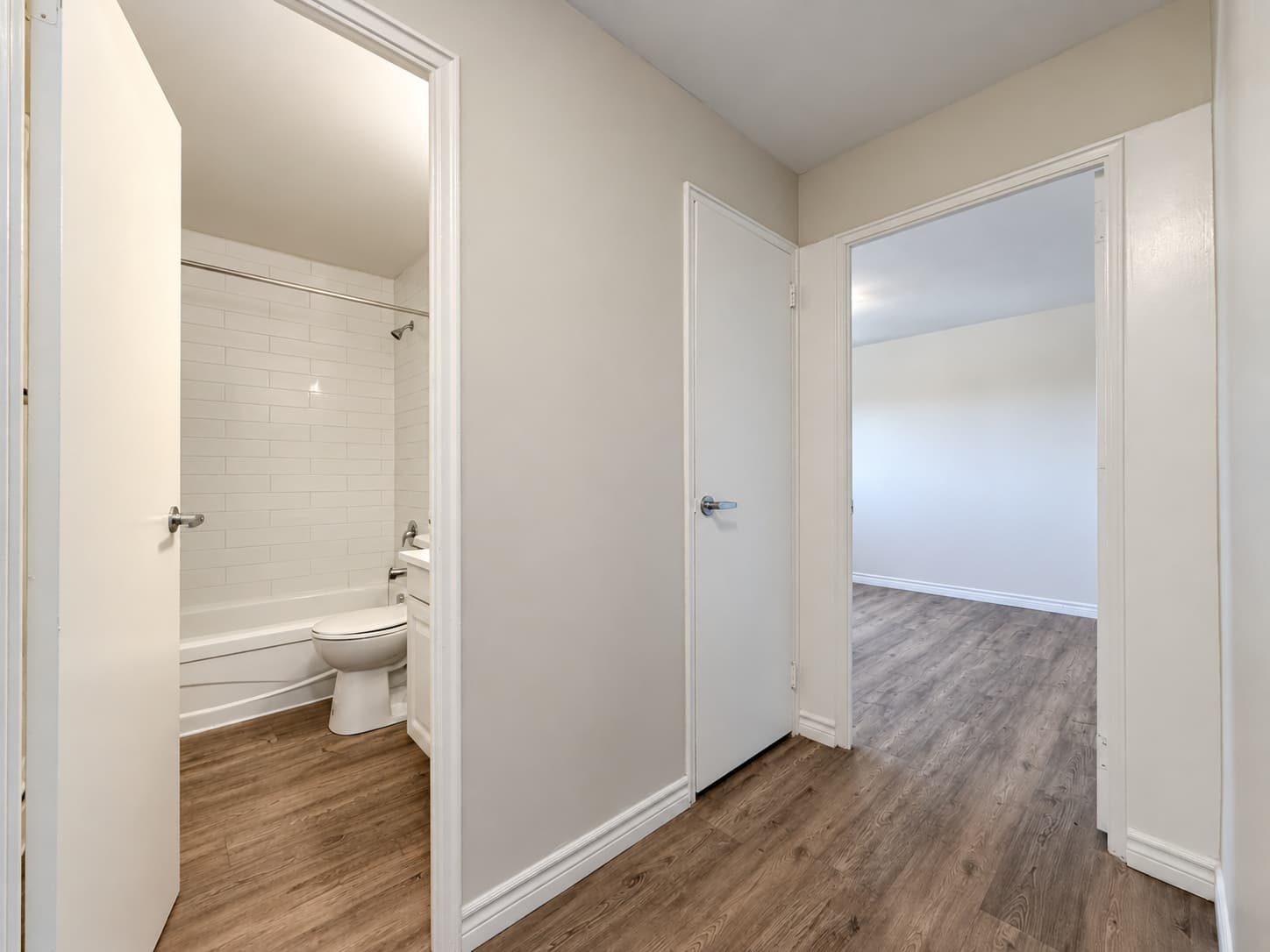 2 bedroom - Unit 28 - Photo 13
