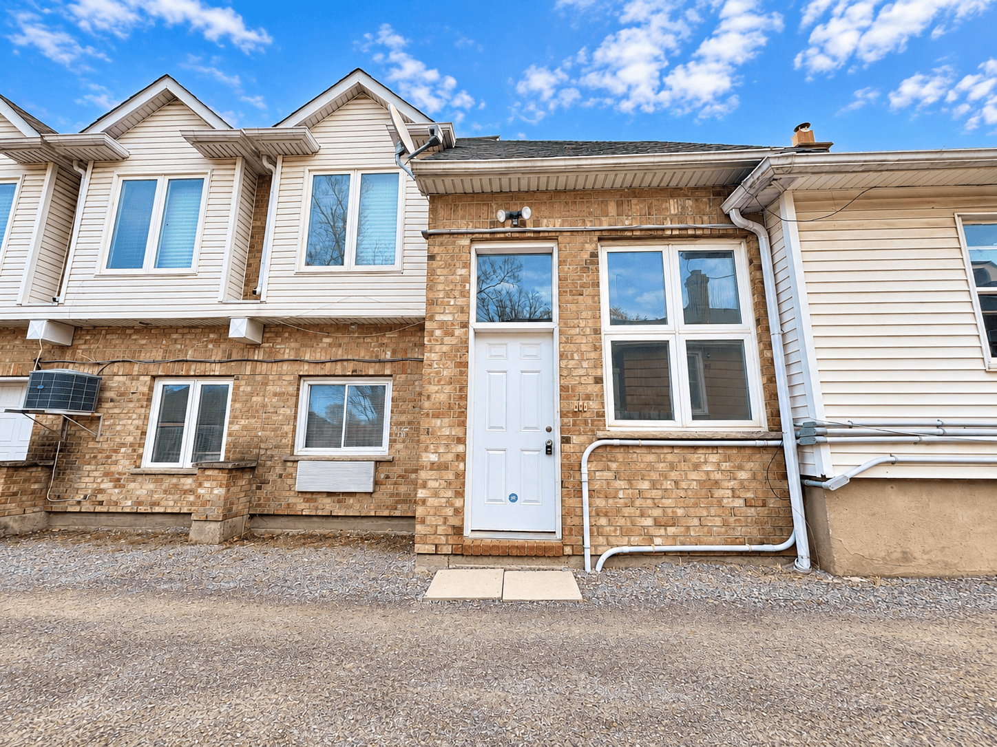 51 Eastchester Ave - Unit 3 - Photo 13
