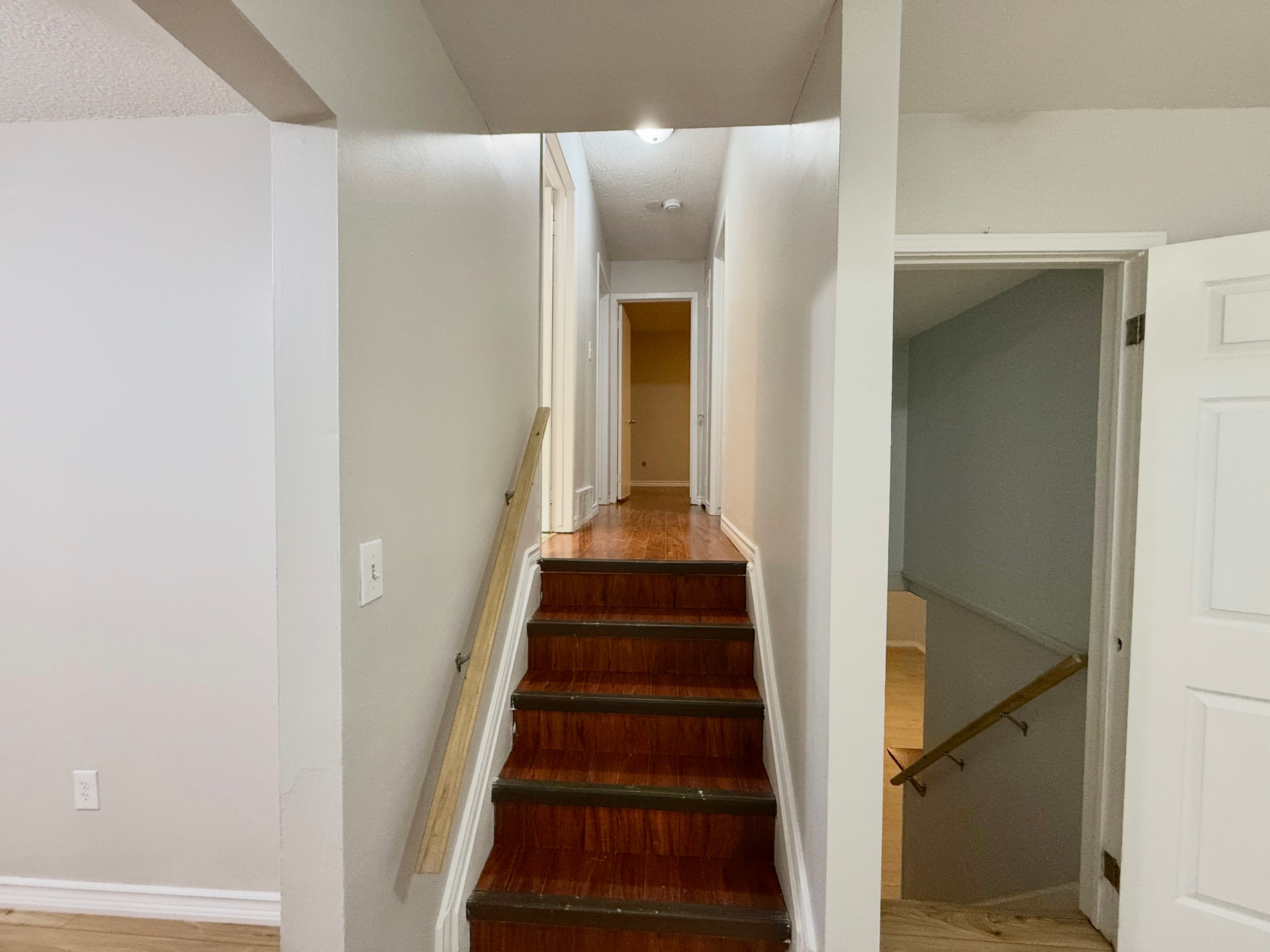 141 Adis Ave Hamilton ON L9C 6T9 - Photo 12