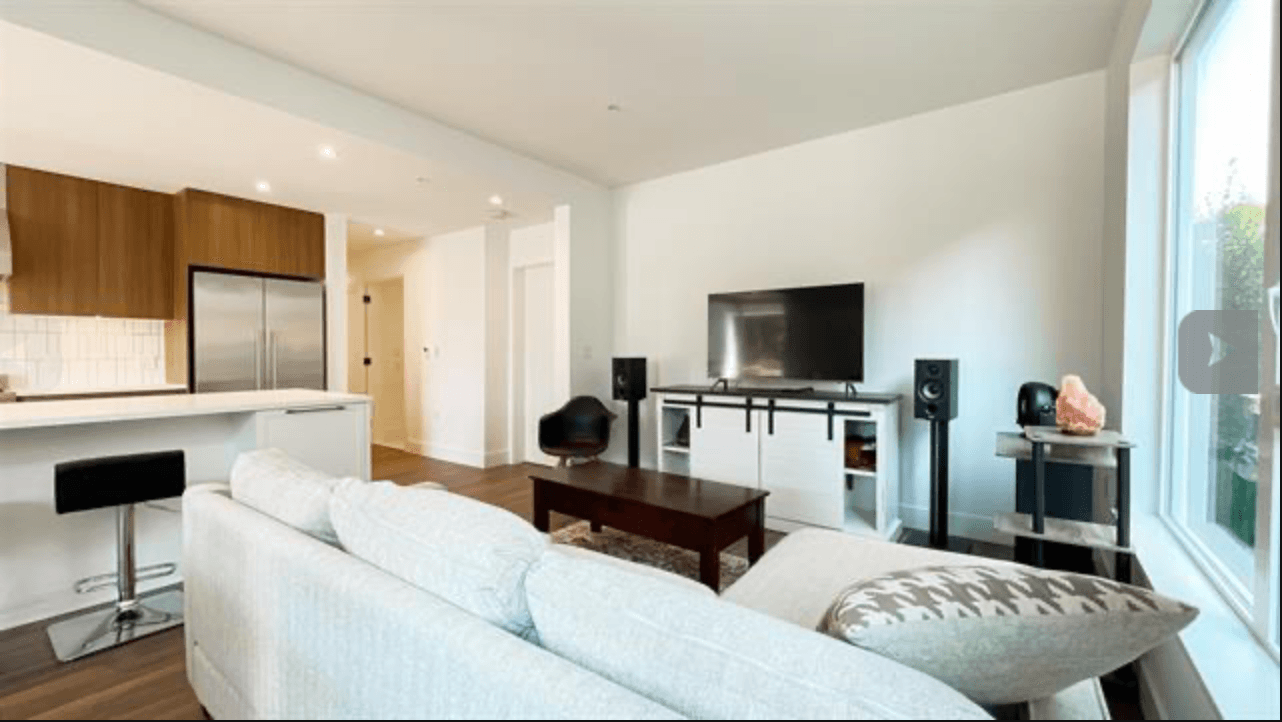 Beautiful Executive 2x2 on Cambie St - Photo 19