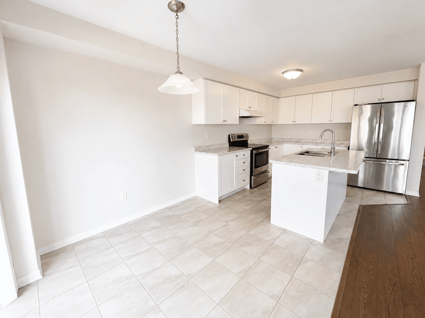 176 MacLachlan Ave - Photo 11