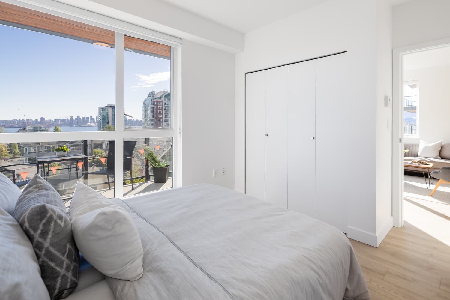 One53 - 3/1 PROXY - Photo 12