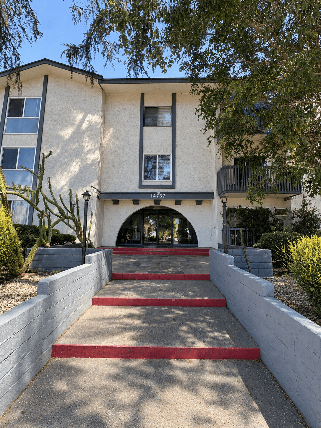14839 Sherman Way - Studio - Photo 6