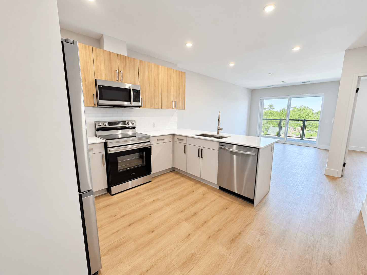 8 Hutt Lane - Accessible 1 Bath - Photo 4