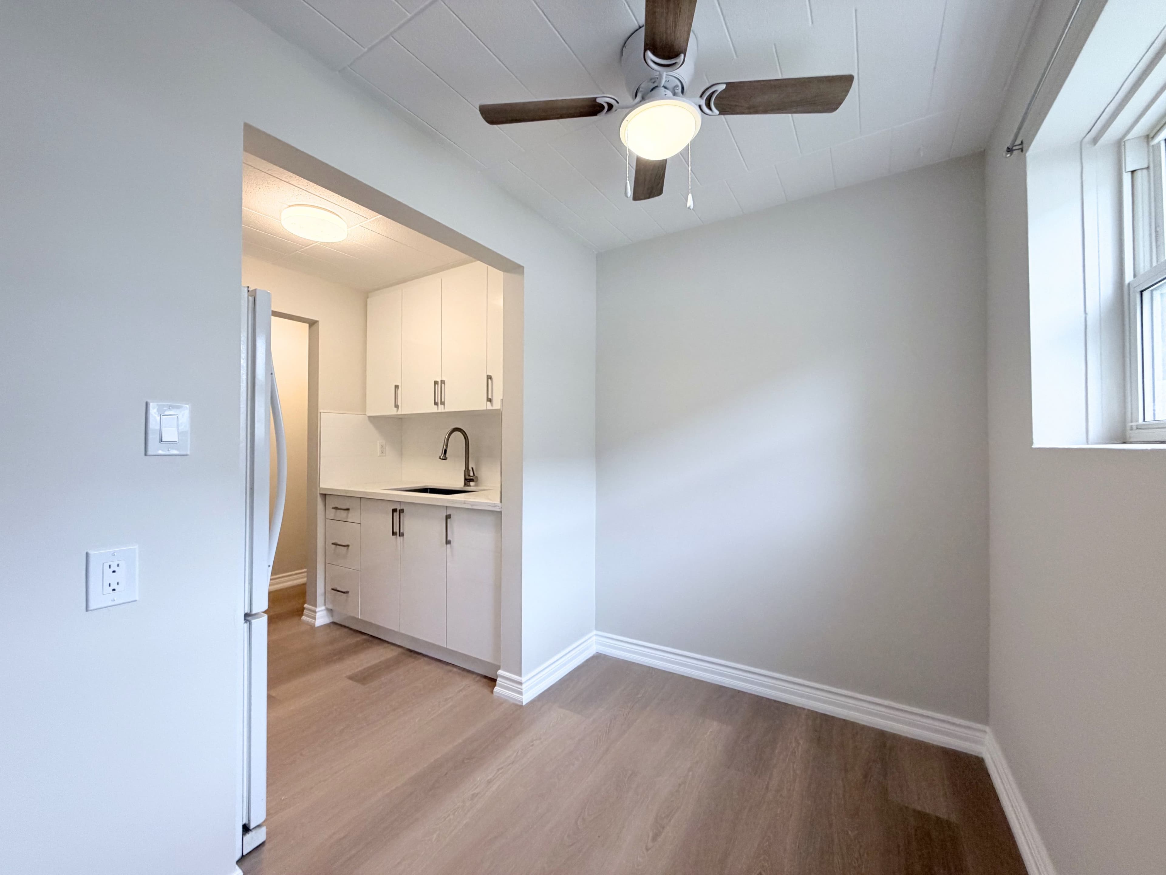 Unit 5 - 19 Empire - Photo 6