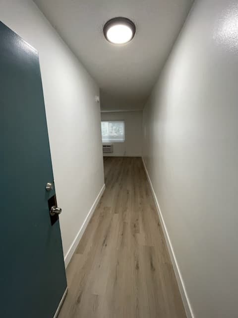 7744 Reseda JR 1 BR - Photo 2