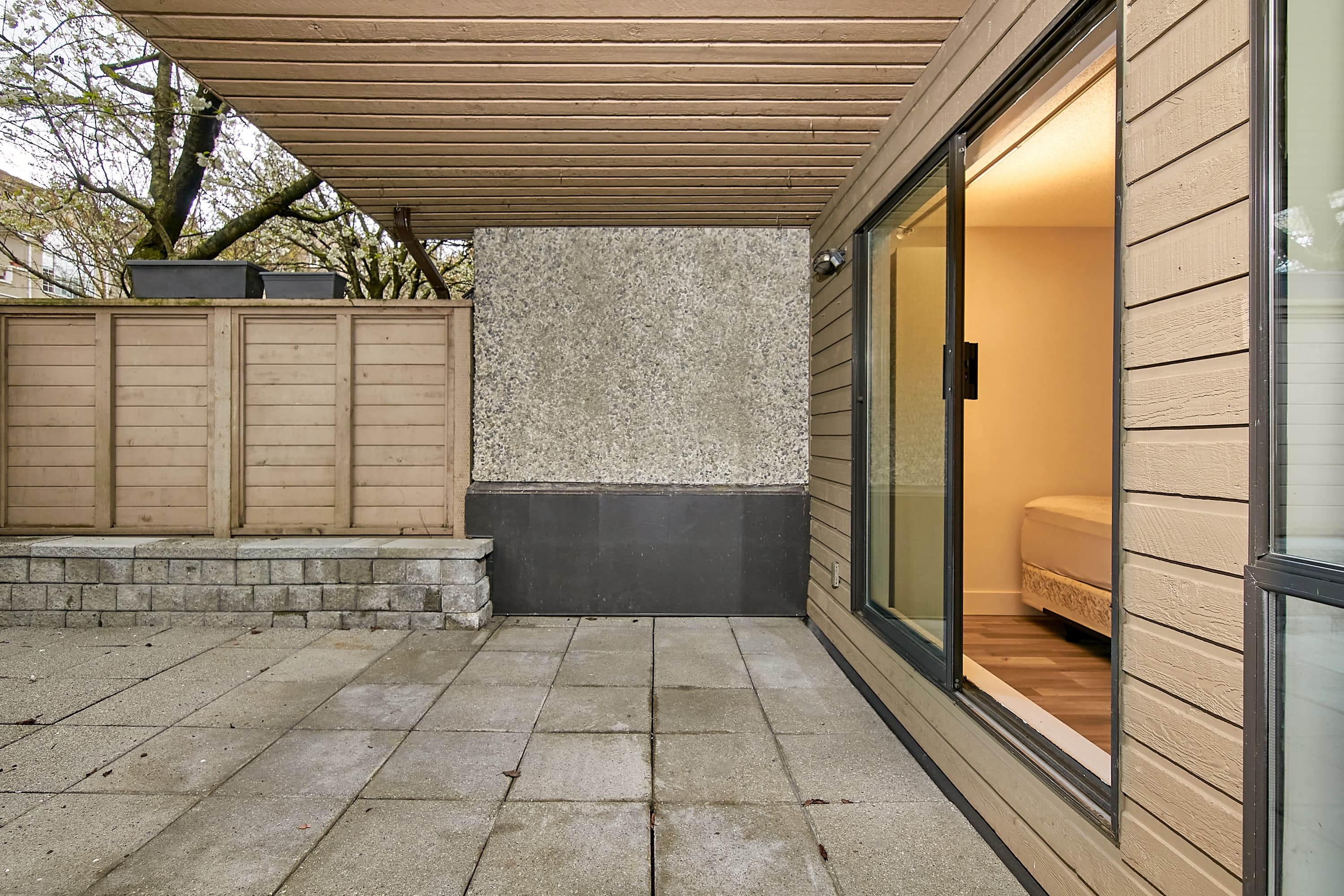 110-1500 Pendrell - Photo 19