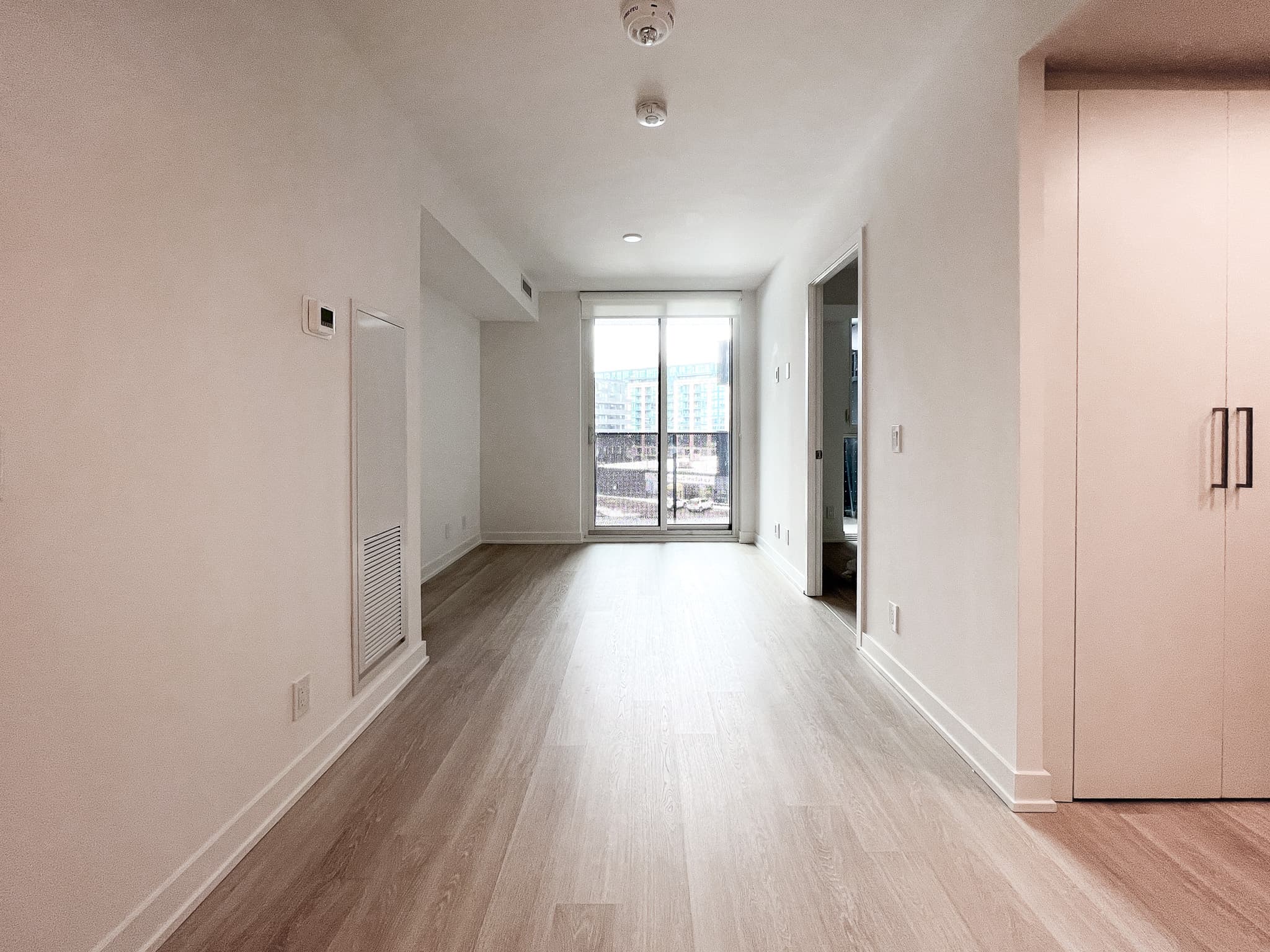 30 Tretti Way 407 Toronto ON M3H 0E3 - Photo 5