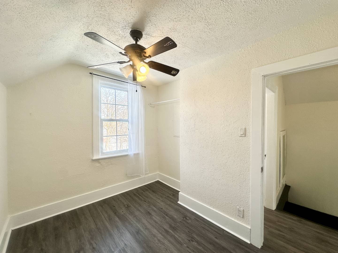 74 Adelaide St - Photo 6