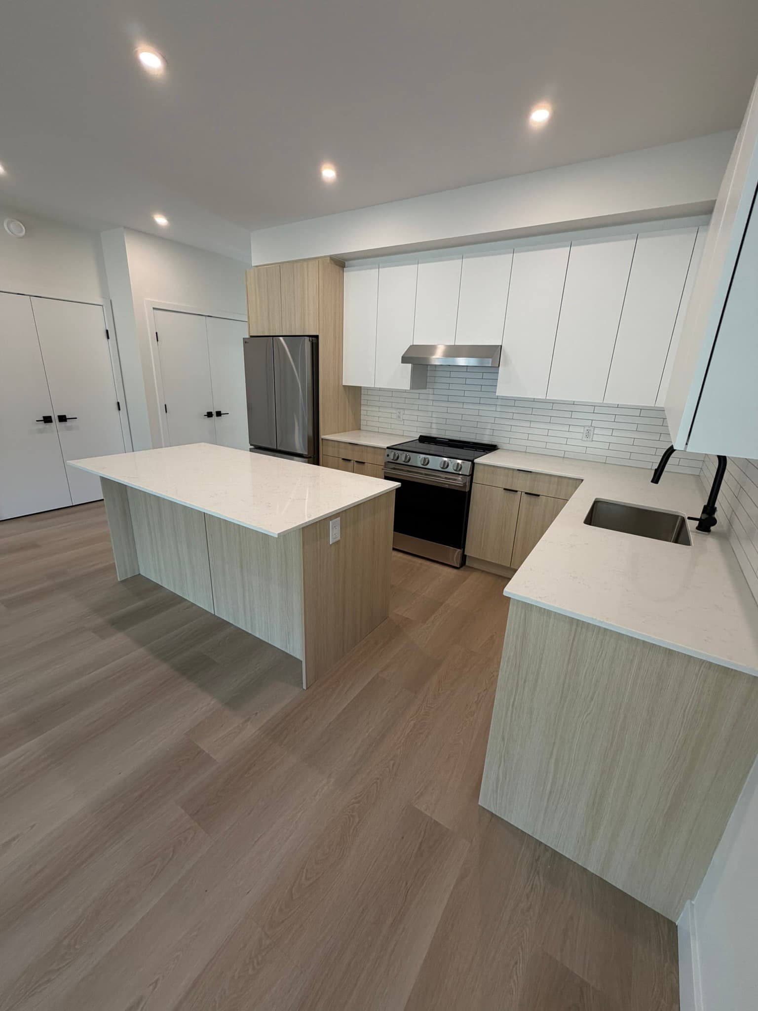 2-Bed 2-Bath - Predator Ridge Condo - 1 Month FREE - Move In Today - Photo 3