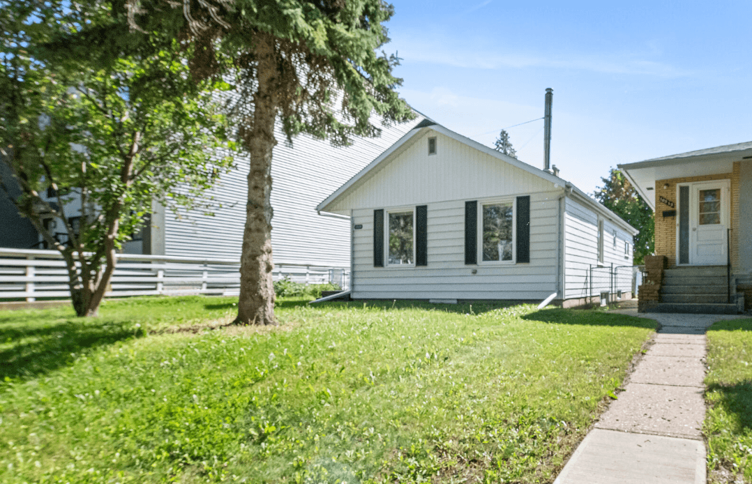 10509 63 Ave House