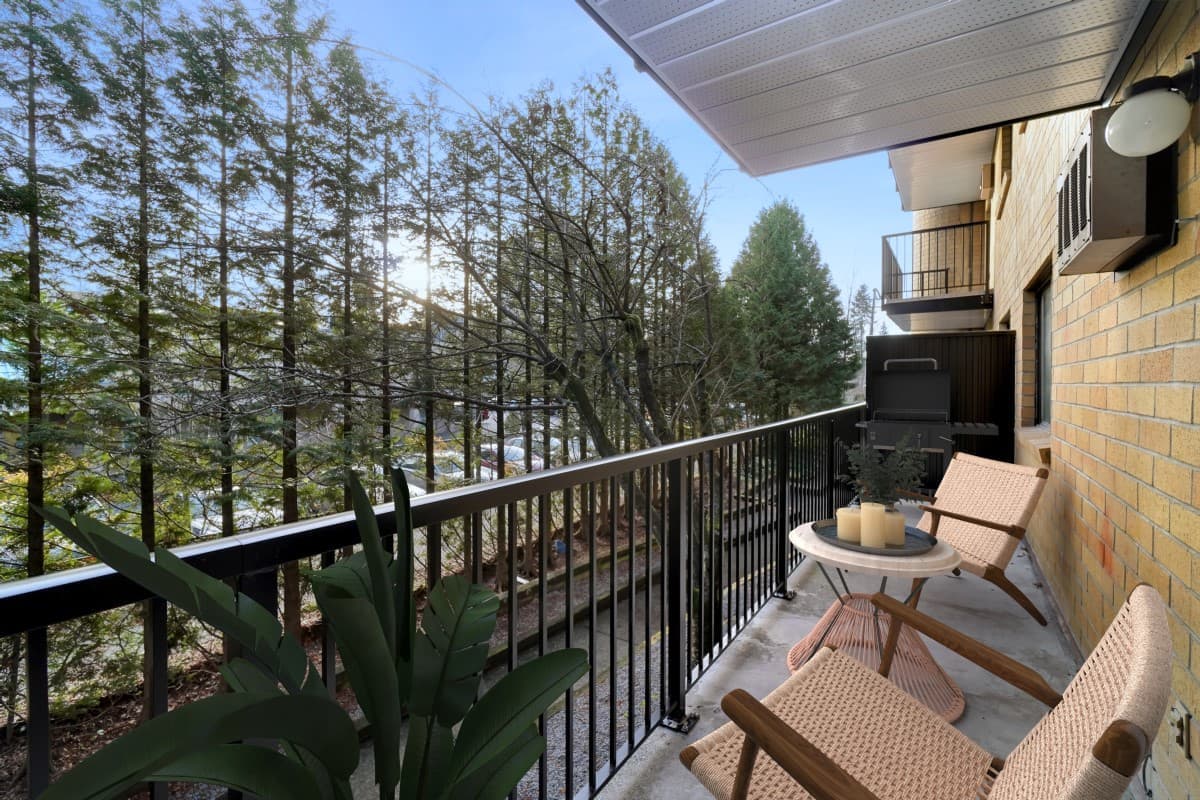 Queen Anne Apartments — apartment/condo - Photo 7