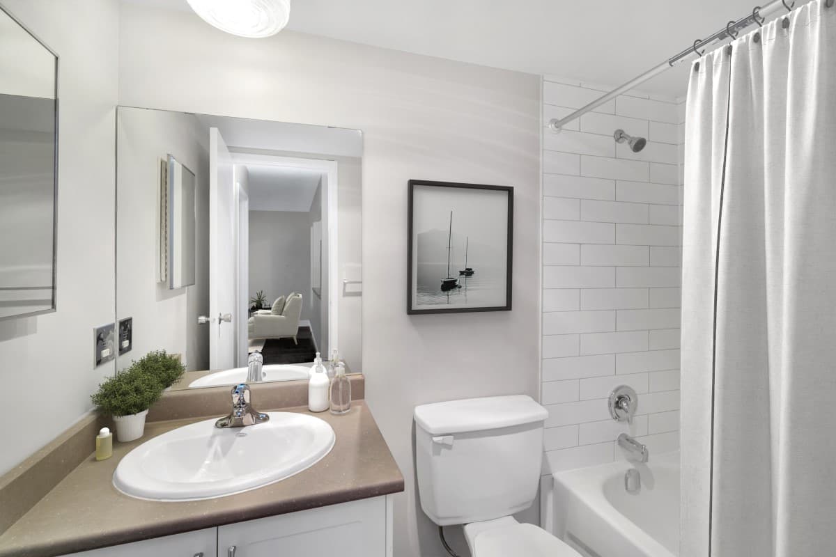 Queen Anne Apartments — apartment/condo - Photo 13