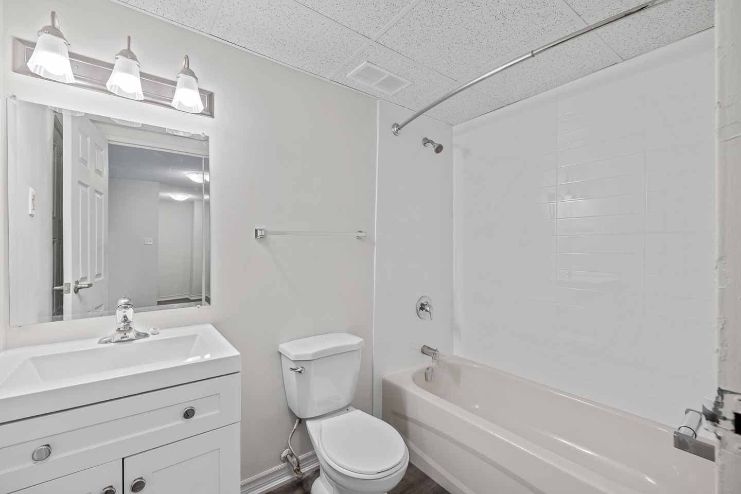 Somerset Place Apartments — apartment/condo - Photo 15